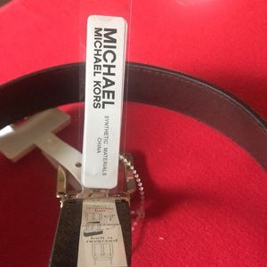 MICHAEL KORS REVERSIBLE LEATHER BELT
